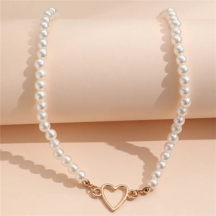 Imitation Pearl Trendy Love Heart  Choker Necklace Female Personality