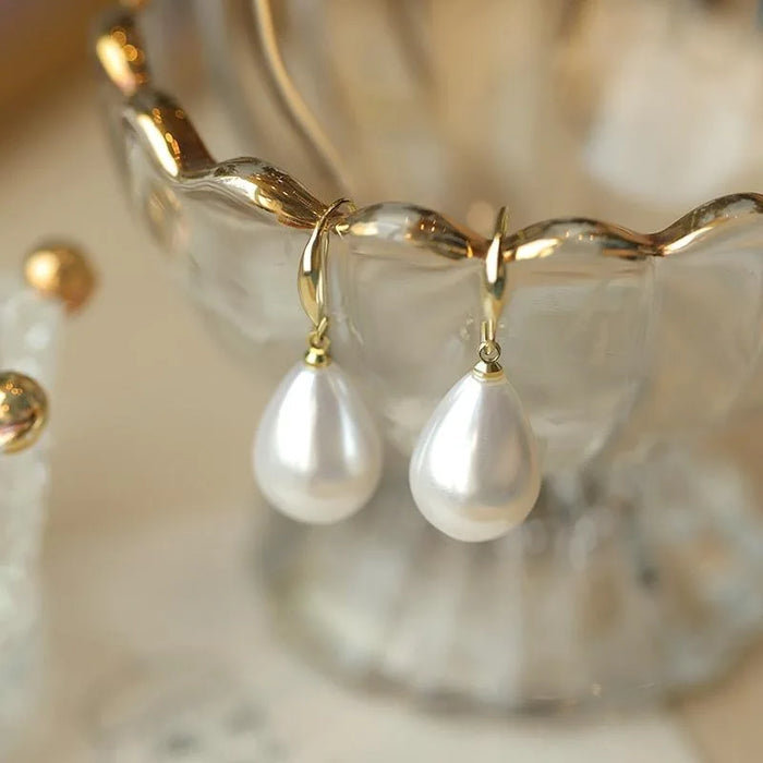 Boucles d’Oreilles Femme – Perle Goutte Élégante avec Crochet Vintage