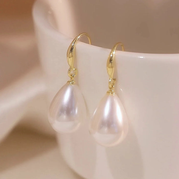 Boucles d’Oreilles Femme – Perle Goutte Élégante avec Crochet Vintage