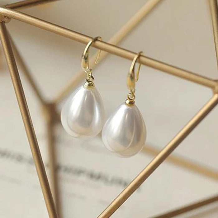 Boucles d’Oreilles Femme – Perle Goutte Élégante avec Crochet Vintage